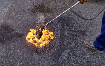 Knowl Wall flat roofing repairs